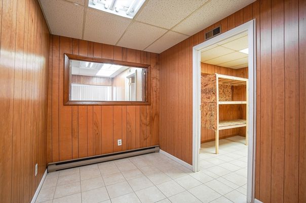Empty room, Interior, Wooden Walls