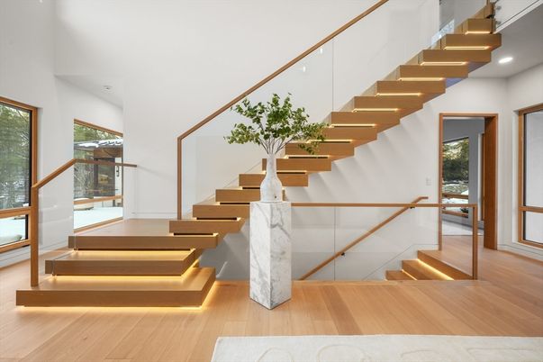 Interior, Recessed Lighting, Wood Texture Flooring