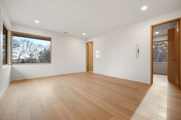 Empty room, Interior, Recessed Lighting, Wood Texture Flooring