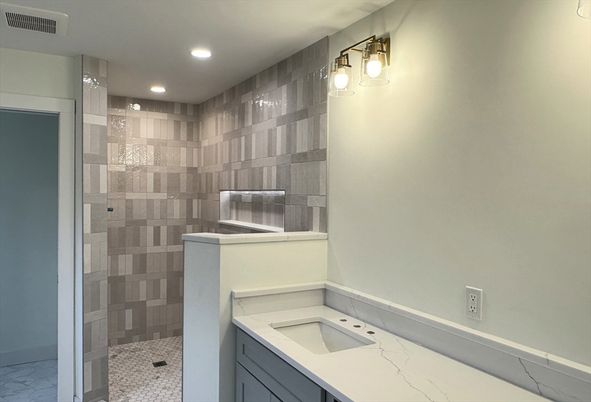 Bathroom, Interior, Recessed Lighting