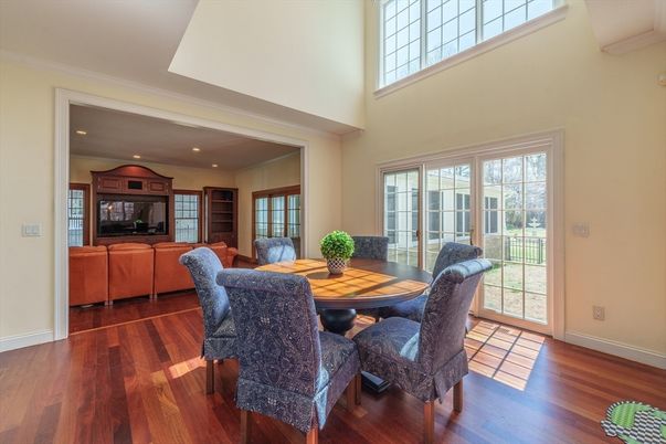 Dining room, Interior, Living room, Recessed Lighting, Wood Texture Flooring