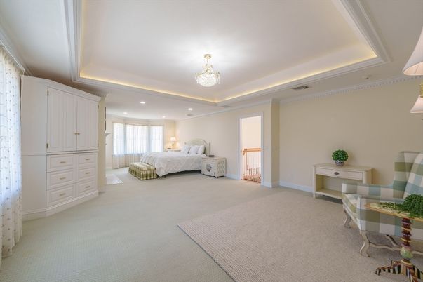 Bedroom, Chandelier, Interior, Recessed Lighting