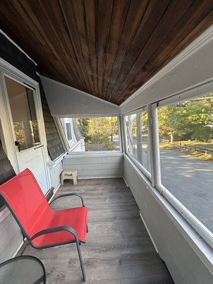 Interior, Sun Room, Wooden Ceilings, Wood Texture Flooring
