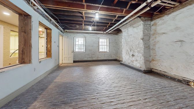 Empty room, Interior, Wooden Beams