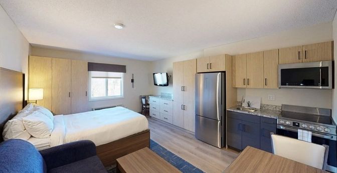 Bedroom, Interior, Kitchen, Stainless Steel Appliances, Wood Texture Flooring