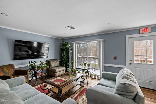 Interior, Living room, Recessed Lighting, Wood Texture Flooring