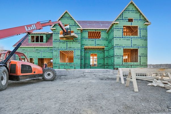 Exterior, Facade, Log Home