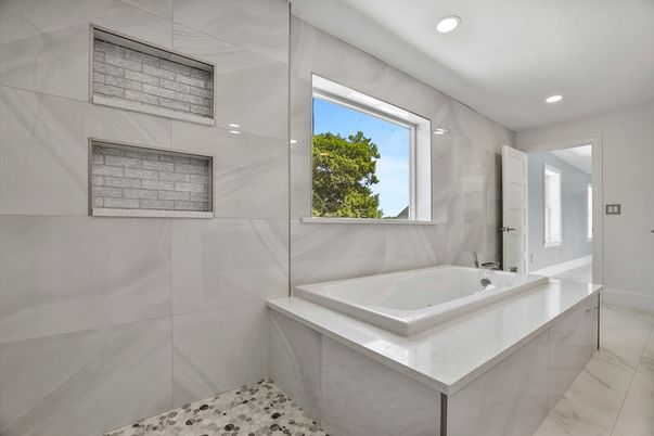 Bathroom, Interior, Marble, Recessed Lighting