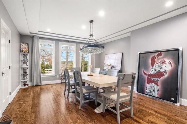 Chandelier, Dining room, Interior, Recessed Lighting, Wood Texture Flooring