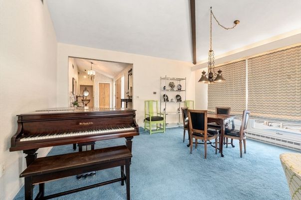 Chandelier, Dining room, Interior, Pendant Lights, Piano
