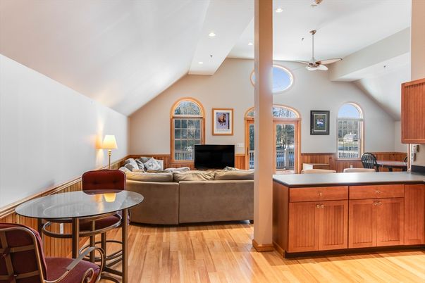Interior, Kitchen, Living room, Recessed Lighting, Wood Texture Flooring