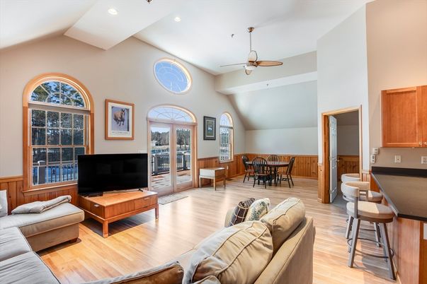 Dining room, Interior, Living room, Recessed Lighting, Wood Texture Flooring