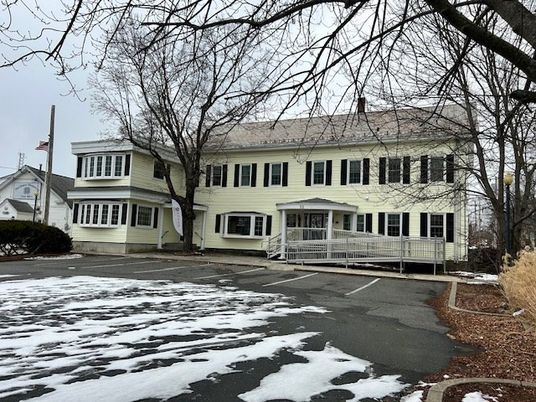 Exterior, Facade, Georgian