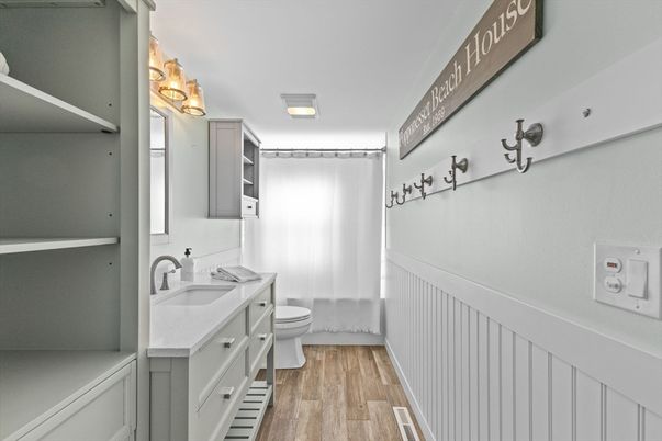 Bathroom, Interior, Wood Texture Flooring