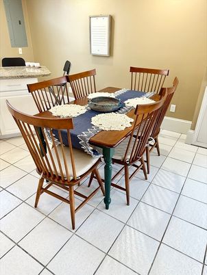 Dining room, Interior