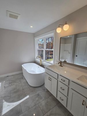 Bathroom, Dual Sink Vanities, Free Standing Baths, Interior, Marble, Recessed Lighting
