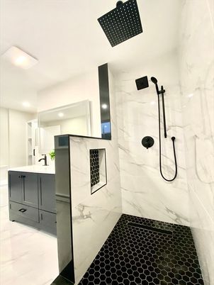 Bathroom, Interior, Marble Walls, Recessed Lighting