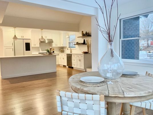 Dining room, Interior, Kitchen, Stainless Steel Appliances, Wood Texture Flooring