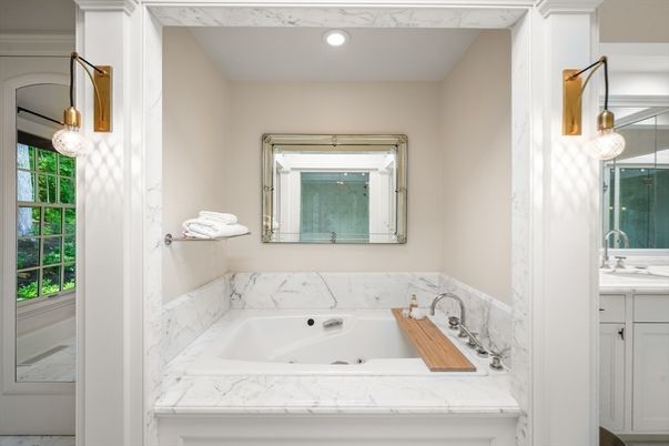 Bathroom, Interior, Marble, Marble Walls, Recessed Lighting