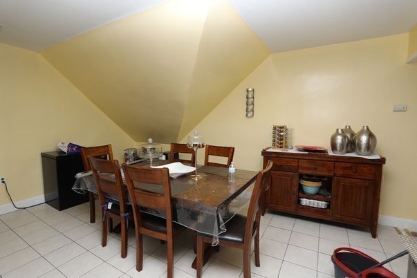 Dining room, Interior