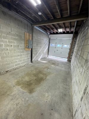 Garage, Interior, Stone Walls, Wooden Beams, Wooden Ceilings
