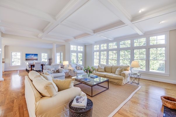 Dining room, Interior, Living room, Recessed Lighting, Wood Texture Flooring