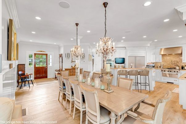 Chandelier, Dining room, Interior, Kitchen, Recessed Lighting, Wood Texture Flooring