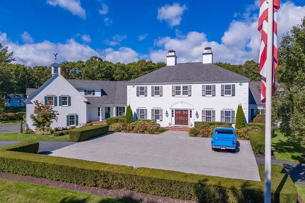 Backyard, Exterior, Facade, Georgian