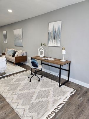 Home Office, Interior, Recessed Lighting, Wood Texture Flooring