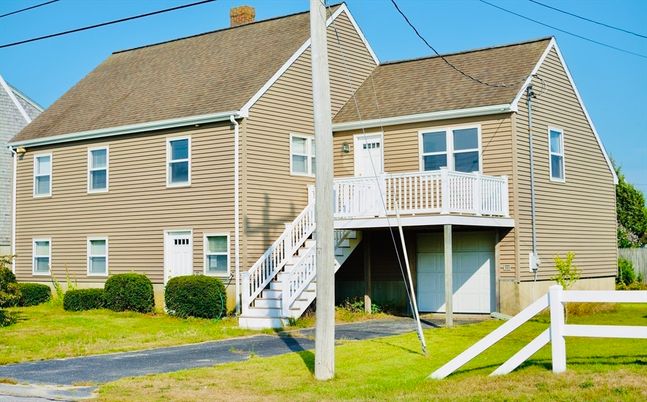 Exterior, Facade, Cape Cod