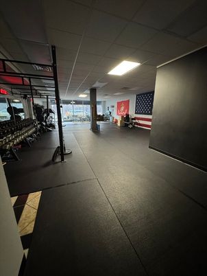 Fitness Equipment, Gym, Interior, Recessed Lighting