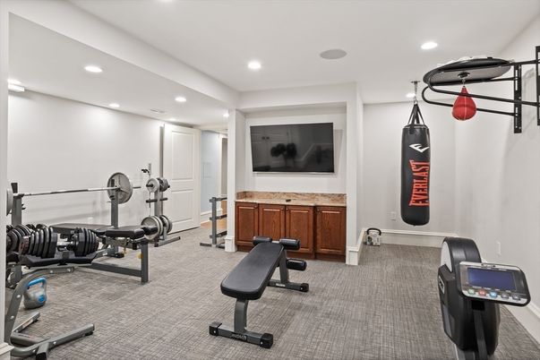 Fitness Equipment, Interior, Recessed Lighting