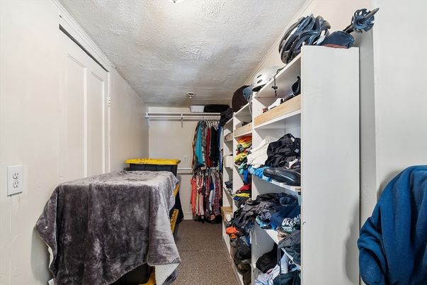 Interior, Walk-in Closets