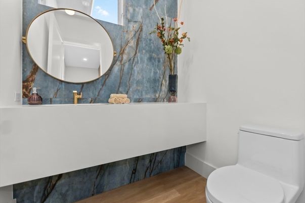 Bathroom, Interior, Recessed Lighting, Wood Texture Flooring
