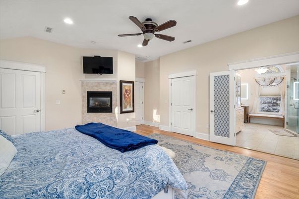 Bedroom, Fireplace, Interior, Recessed Lighting, Wood Texture Flooring