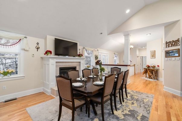 Dining room, Fireplace, Interior, Recessed Lighting, Wood Texture Flooring