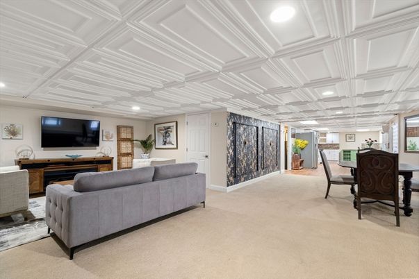 Dining room, Interior, Living room, Recessed Lighting