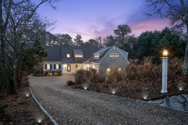 Exterior, Facade, Cape Cod