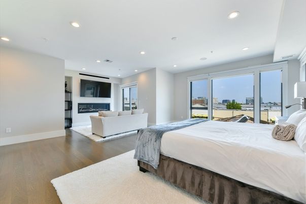 Bedroom, Fireplace, Interior, Recessed Lighting, Wood Texture Flooring