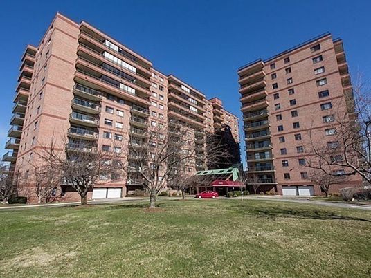 Backyard, Exterior, Facade, Condo Building