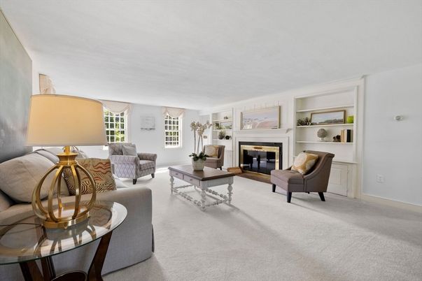 Fireplace, Interior, Living room