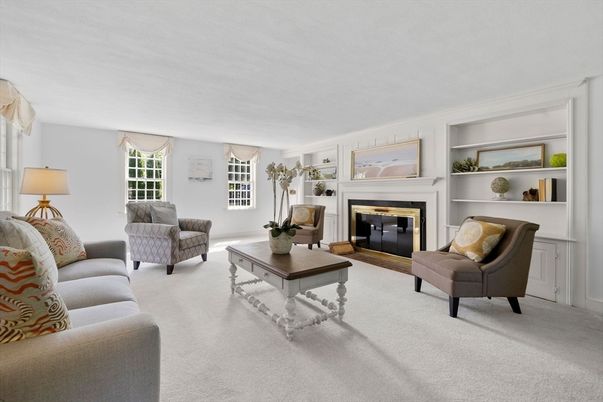 Fireplace, Interior, Living room