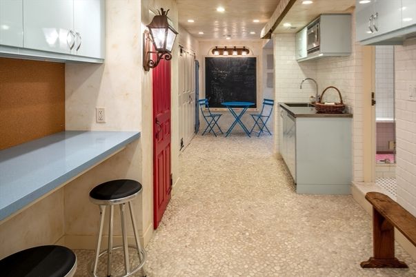 Interior, Recessed Lighting