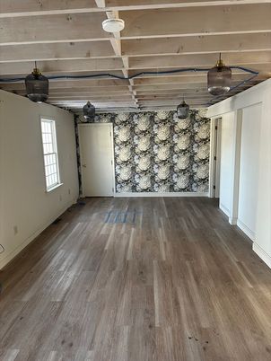 Empty room, Interior, Wooden Ceilings, Wood Texture Flooring