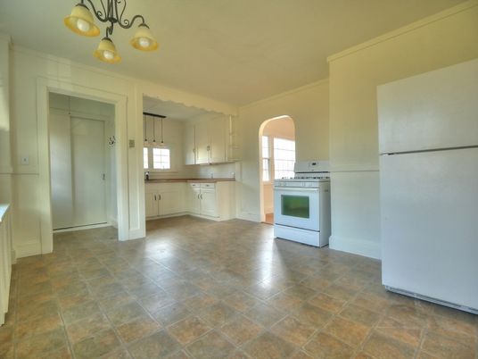Interior, Kitchen, Pendant Lights