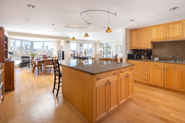 Dining room, Interior, Kitchen, Pendant Lights, Recessed Lighting, Wood Texture Flooring