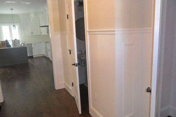Interior, Kitchen, Pendant Lights, Wood Texture Flooring