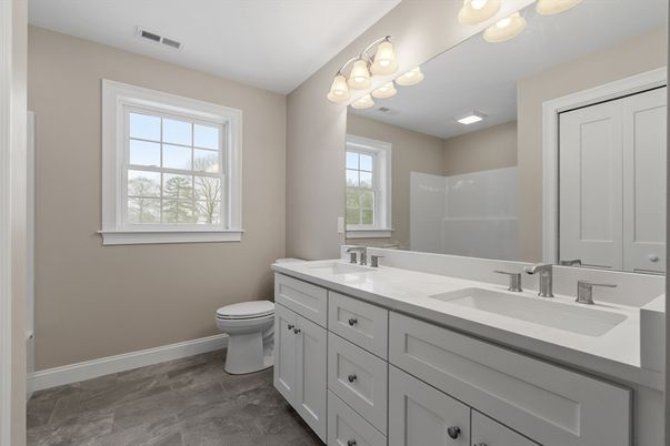 Bathroom, Dual Sink Vanities, Interior
