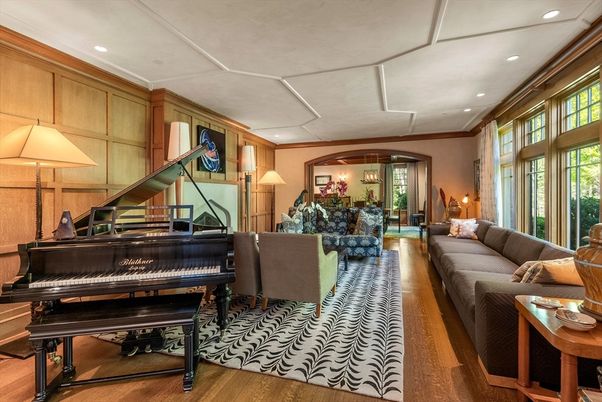 Interior, Living room, Piano, Recessed Lighting, Wood Texture Flooring