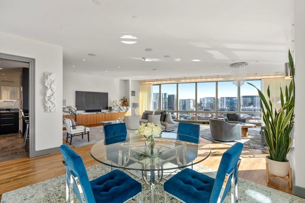 Chandelier, Dining room, Interior, Living room, Recessed Lighting, Wood Texture Flooring
